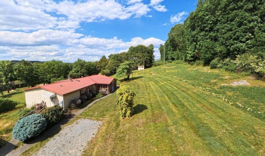 115 County Road 709, Athens, TN 37303 - 3 Beds, 2 Bath