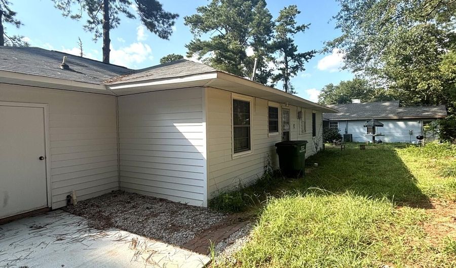 1228 Alfred St NE, Aiken, SC 29801 - 3 Beds, 1 Bath