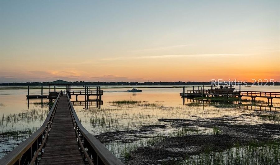 10 Settlers Cv, Beaufort, SC 29907 - 4 Beds, 4 Bath