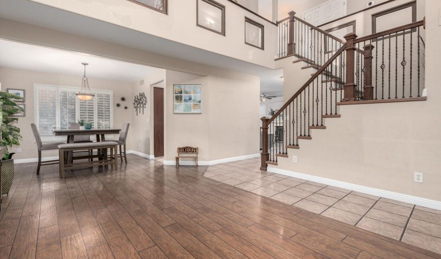 1540 W ORCHID Ln, Chandler, AZ 85224 - 3 Beds, 3 Bath