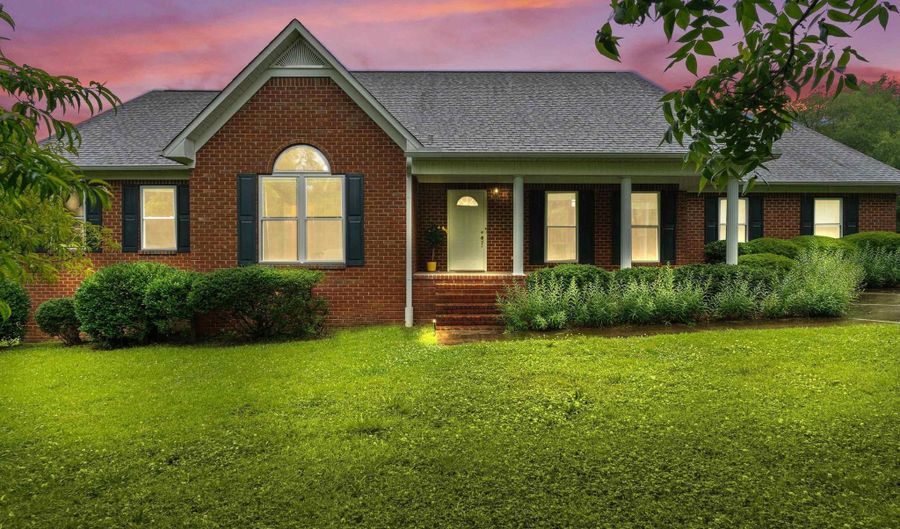 205 Oak Hill Ln, Arab, AL 35016 - 3 Beds, 2 Bath