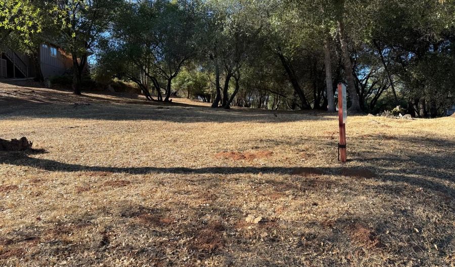 300 Smith Flat Rd, Angels Camp, CA 95222 - 0 Beds, 0 Bath