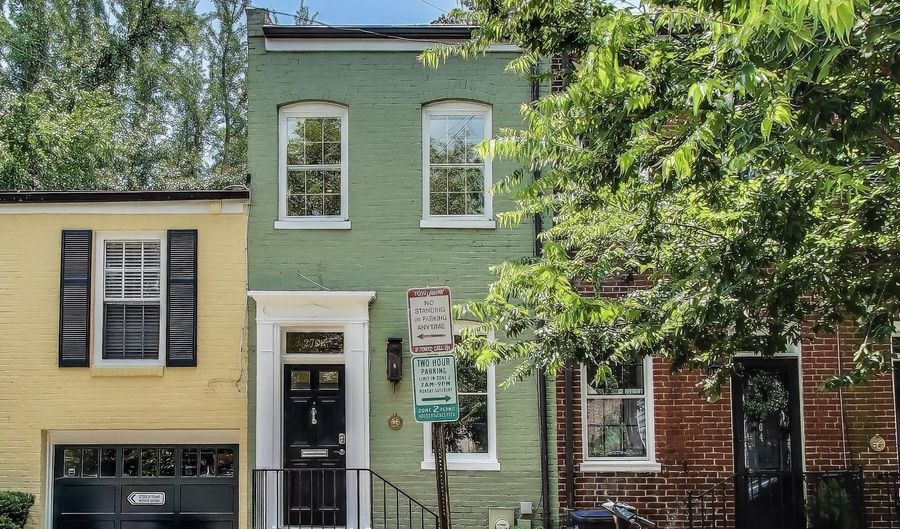 2702 N STREET NW, Washington, DC 20007 - 2 Beds, 2 Bath
