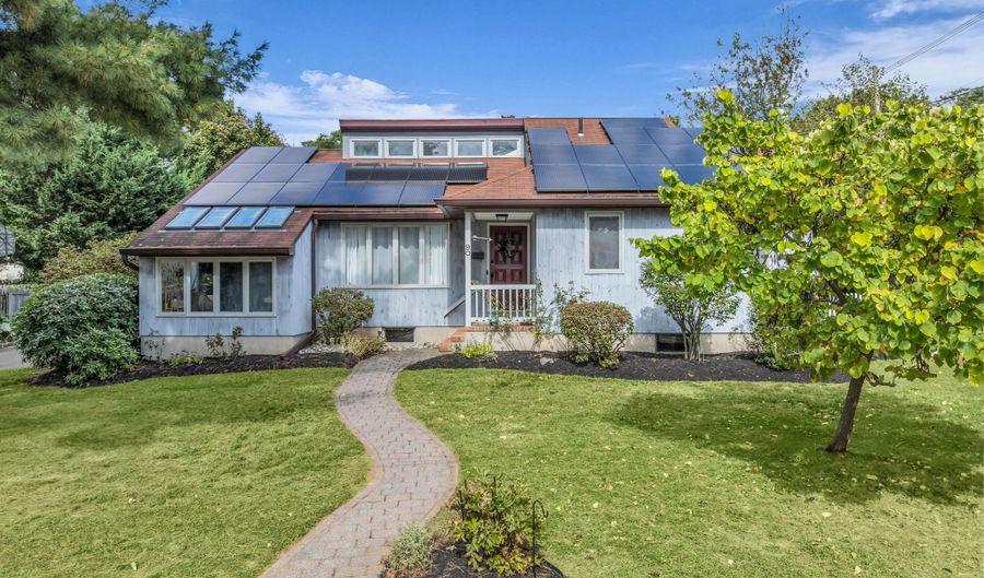 90 E Lincoln Ave, Atlantic Highlands, NJ 07716 - 3 Beds, null Bath