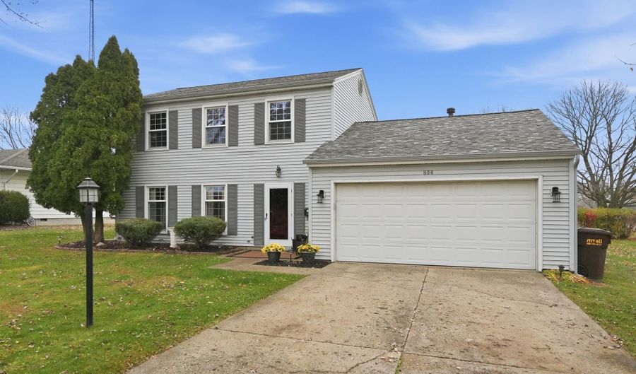 804 Stevens St, Angola, IN 46703 - 4 Beds, 2 Bath