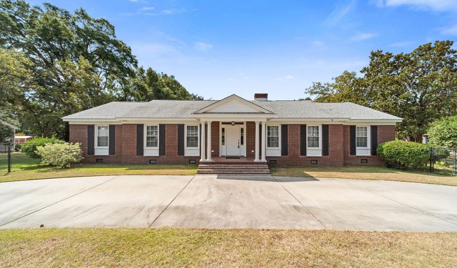 179 Azalea Ave, Bamberg, SC 29003 - 3 Beds, 2 Bath