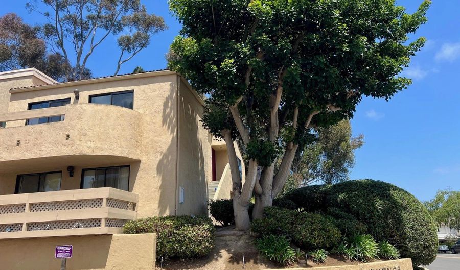 7944 Caminito Dia 2, San Diego, CA 92122 - 2 Beds, 2 Bath