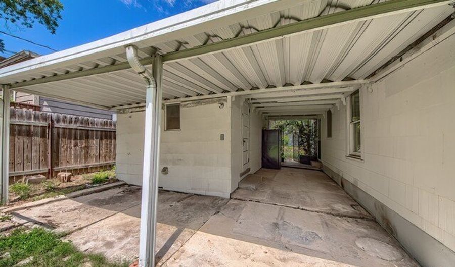 266 E Elmview Pl, Alamo Heights, TX 78209 - 2 Beds, 2 Bath