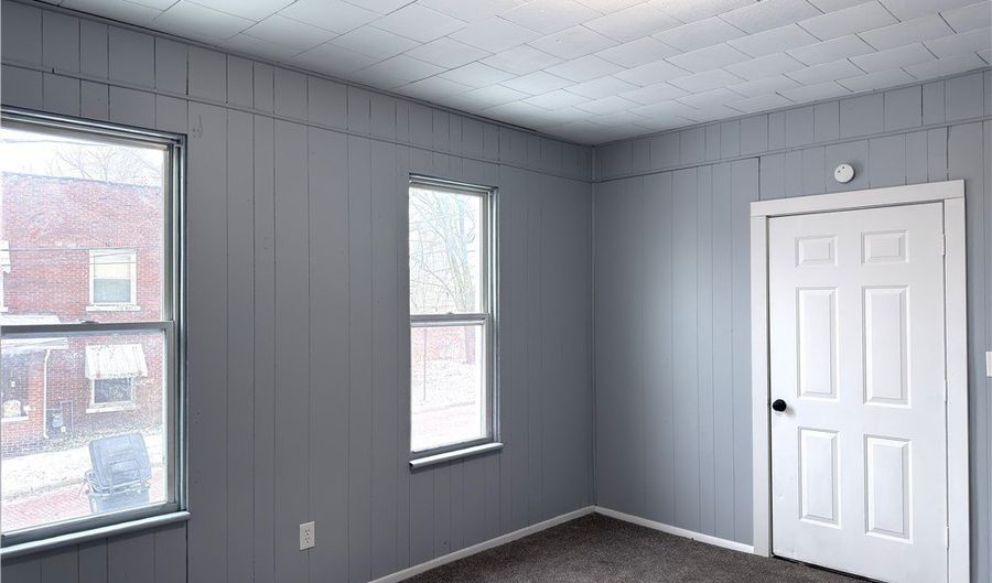 28 Christie St, Akron, OH 44303 - 4 Beds, 2 Bath