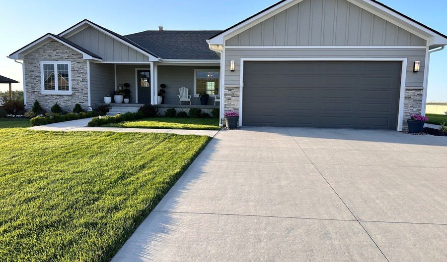 1005 Logan, Atwood, KS 67730 - 5 Beds, 3 Bath