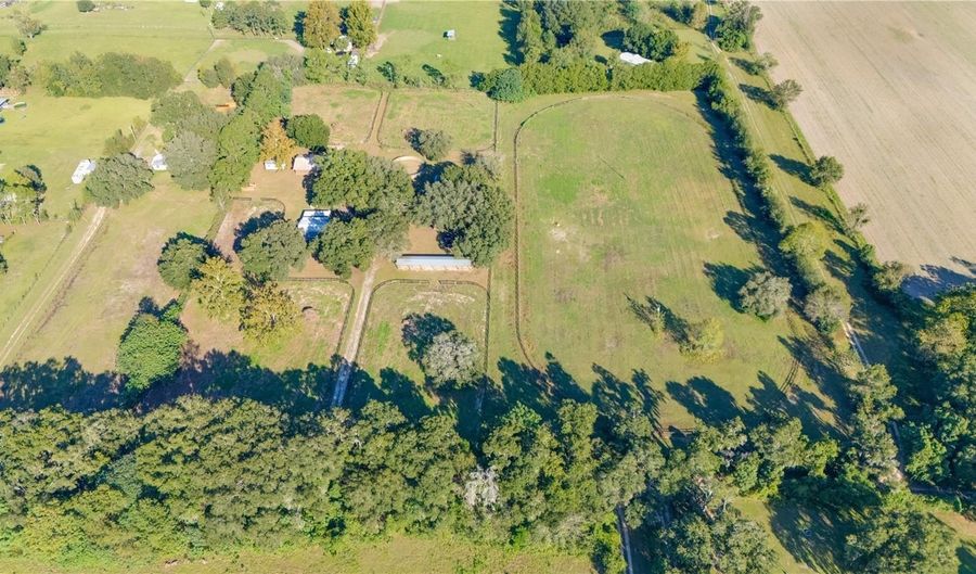 8425 NE 33 Ct, Anthony, FL 32617 - 3 Beds, 2 Bath