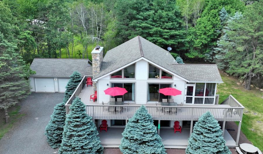 14 PARKER Trl, Albrightsville, PA 18210 - 5 Beds, 3 Bath