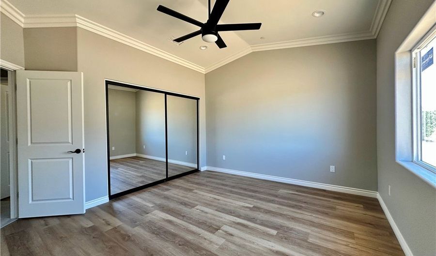 22421 Ocotillo Way, Apple Valley, CA 92308 - 3 Beds, 2 Bath