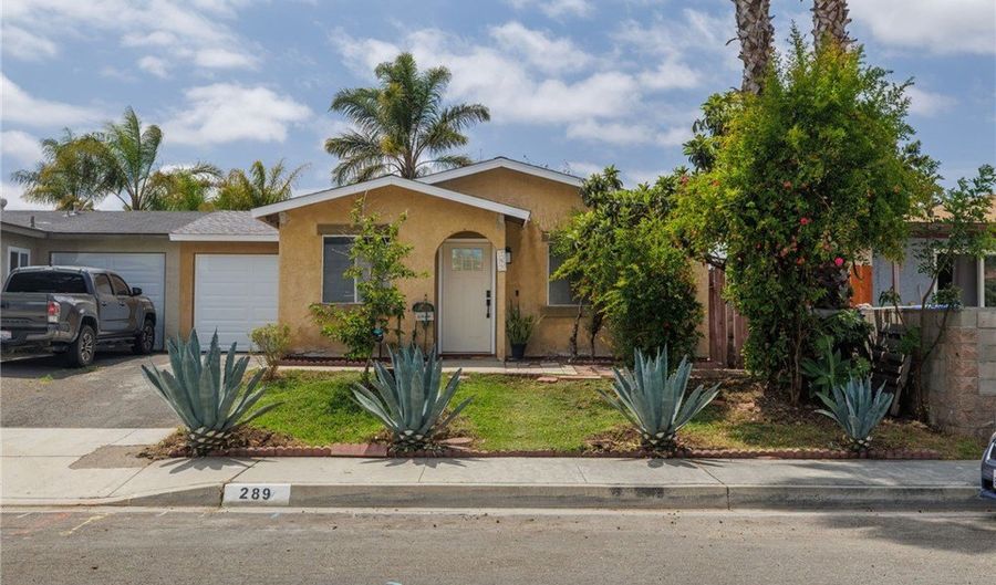 289 Lustrosos St, Oceanside, CA 92057 - 2 Beds, 1 Bath