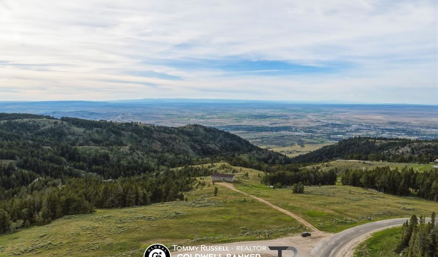 2606 Micro Rd, Casper, WY 82601 - 5 Beds, 4 Bath