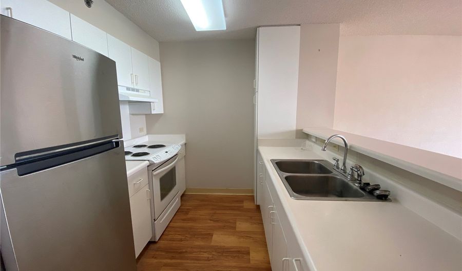 3009 Ala Makahala Pl 1611, Honolulu, HI 96818 - 2 Beds, 2 Bath