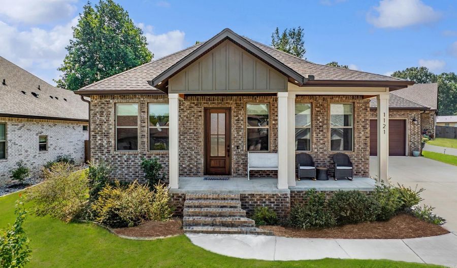 1121 Essex Dr, Benton, AR 72019 - 3 Beds, 2 Bath