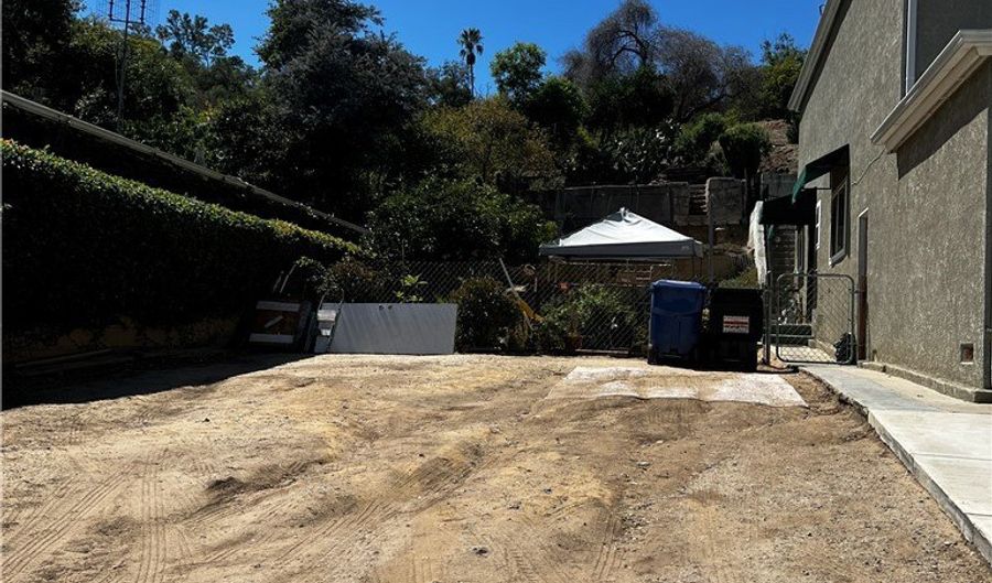 744 AMADOR, Los Angeles, CA 90012 - 0 Beds, 0 Bath