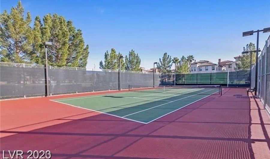 285 Via Del Duomo, Henderson, NV 89011 - 3 Beds, 2 Bath