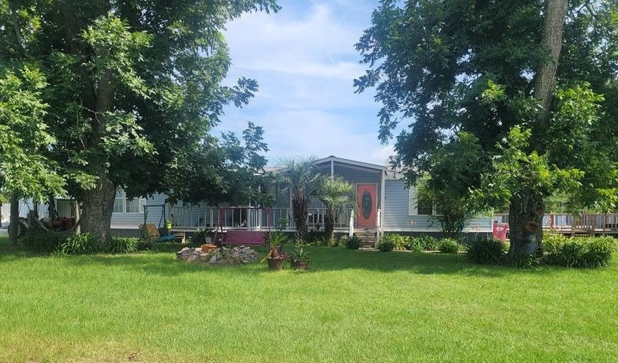 2193 W GA HWY 32, Alma, GA 31510 - 3 Beds, 2 Bath