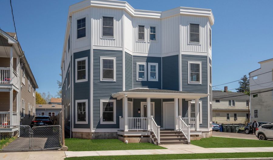 390 Carroll Ave, Bridgeport, CT 06607 - 12 Beds, 12 Bath