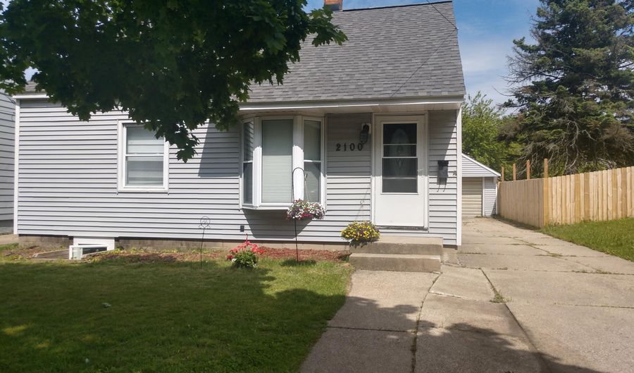 2100 Michael Ave SW, Wyoming, MI 49509 - 5 Beds, 2 Bath