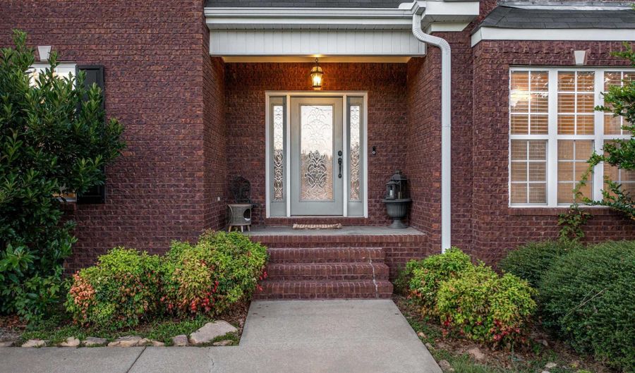 833 LILLIAN Ln, Anniston, AL 36207 - 3 Beds, 4 Bath