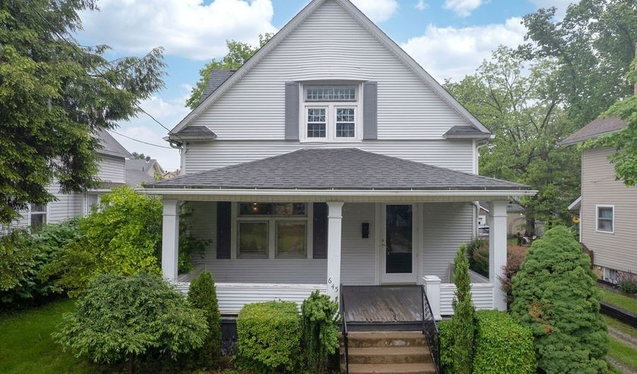 645 W Summit St, Alliance, OH 44601 - 3 Beds, 1 Bath