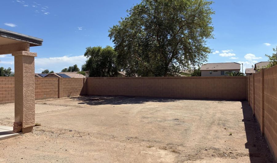 25177 W PARK Ave, Buckeye, AZ 85326 - 4 Beds, 2 Bath