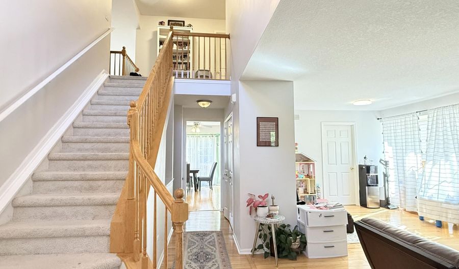 4953 S Ridgeside Cir, Ann Arbor, MI 48105 - 4 Beds, 3 Bath