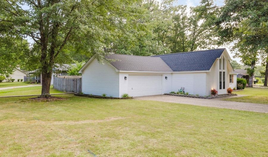 2501 Brookwood, Benton, AR 72015 - 3 Beds, 2 Bath