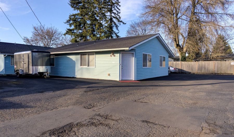 908 NE 1ST Ave, Battle Ground, WA 98604 - 4 Beds, 3 Bath