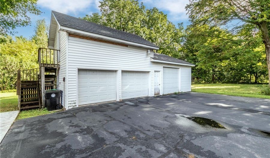 1187 Sandridge Rd, Alden, NY 14004 - 4 Beds, 2 Bath
