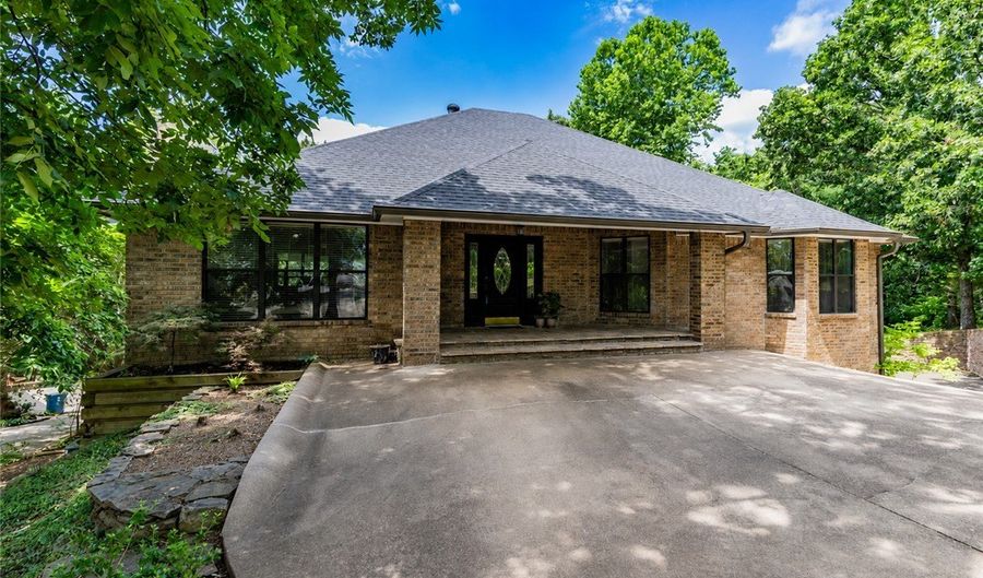 12 Marykirk Ln, Bella Vista, AR 72715 - 3 Beds, 3 Bath