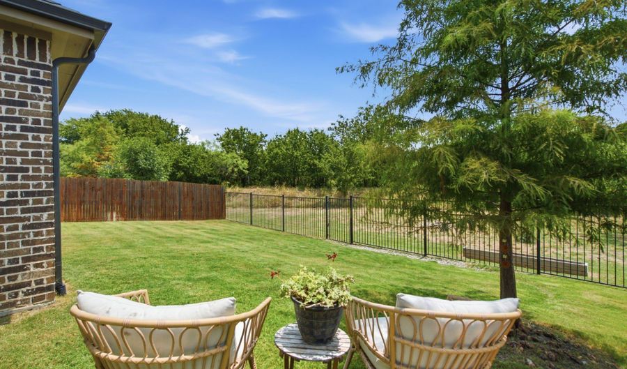 14925 Belclaire Ave, Aledo, TX 76008 - 3 Beds, 2 Bath