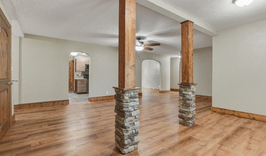 2655 Grandview Rd, Beaver, WV 25813 - 5 Beds, 4 Bath