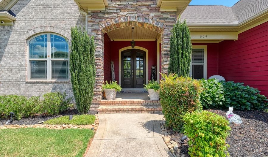 504 Double Bridge Rd, Boiling Springs, SC 29316 - 4 Beds, 3 Bath