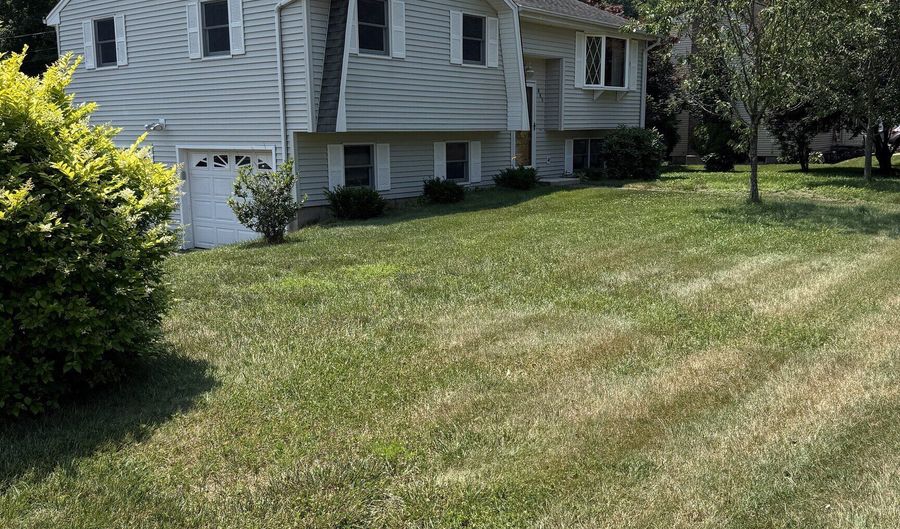 109 Ashley Rd, Bristol, CT 06010 - 3 Beds, 2 Bath