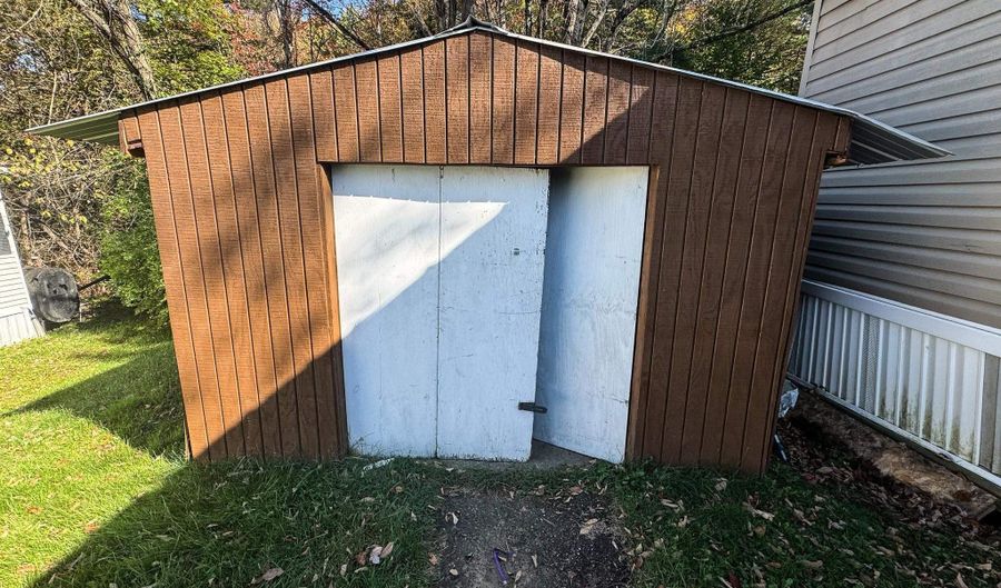 41 Morways Park 41, Charlestown, NH 03603 - 3 Beds, 1 Bath