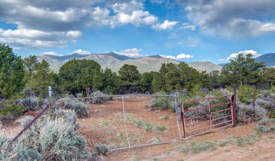 0 Canyon Of The Woods Off Hondo Seco Rd, Des Moines, NM 87514 - 0 Beds, 0 Bath