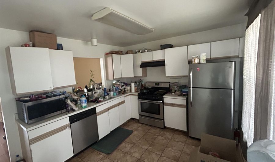 57 Lighthouse Ct, Atlantic City, NJ 08401 - 3 Beds, 3 Bath