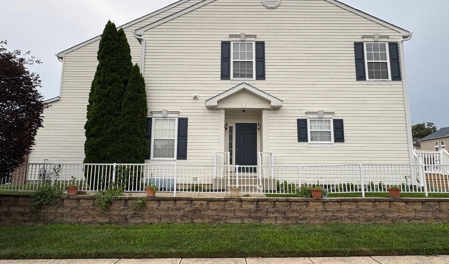 301 GOLDEN EAGLE Way, Belcamp, MD 21017 - 4 Beds, 3 Bath