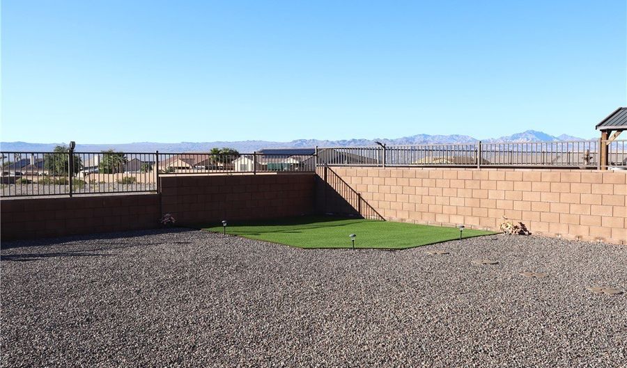 3775 Ramsey Rd, Bullhead City, AZ 86442 - 2 Beds, 2 Bath