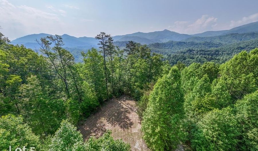 1200 Tobacco Branch Rd, Almond, NC 28702 - 0 Beds, 0 Bath