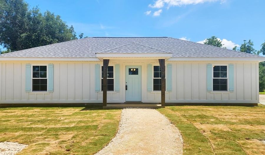 830 Holly Dr, Albany, GA 31705 - 4 Beds, 2 Bath