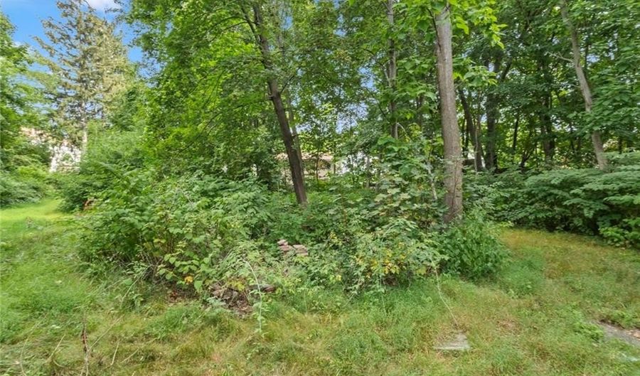 715 Elm St, Woonsocket, RI 02895 - 4 Beds, 3 Bath