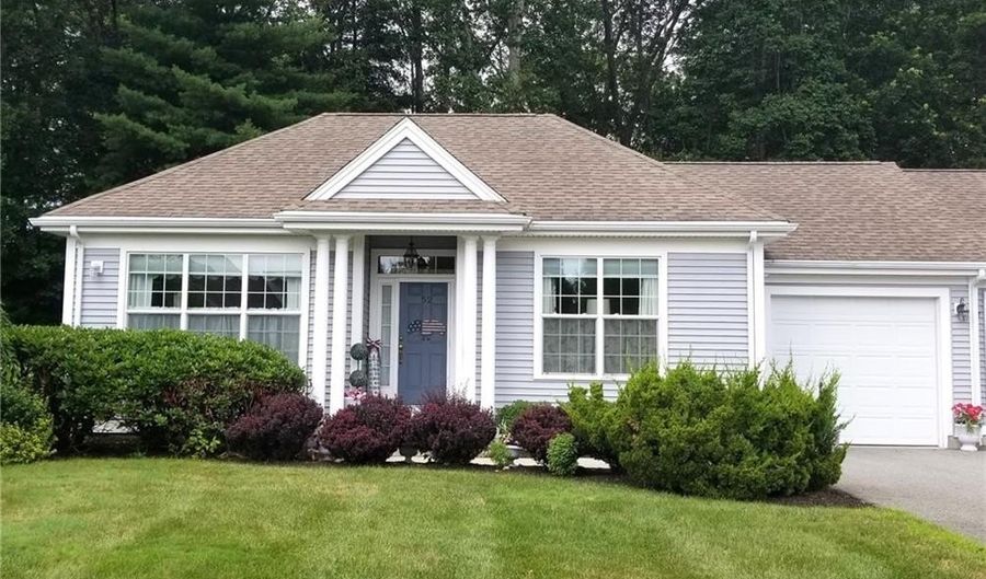 170 PROVIDENCE Pike 52, North Smithfield, RI 02896 - 1 Beds, 2 Bath