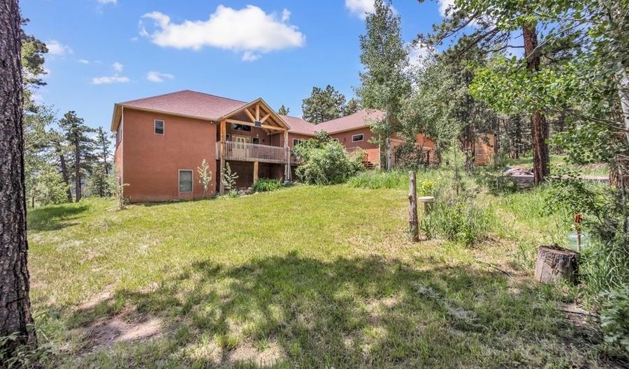8564 Ridge Rd, Beulah, CO 81023 - 3 Beds, 3 Bath