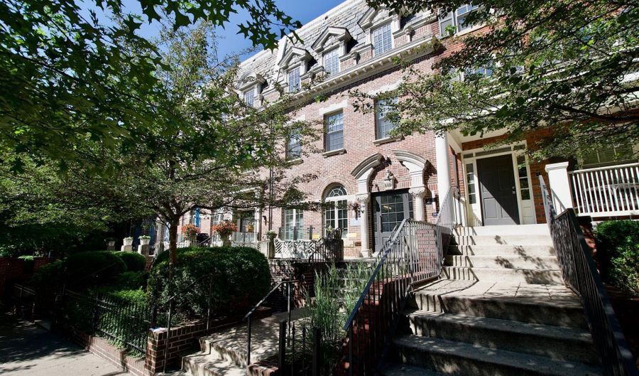 2818 CONNECTICUT Ave NW 503, Washington, DC 20008 - 2 Beds, 3 Bath