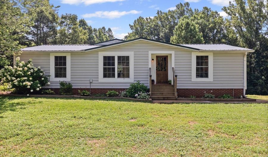 620 Old Grist Mill Rd, Appomattox, VA 24522 - 4 Beds, 3 Bath